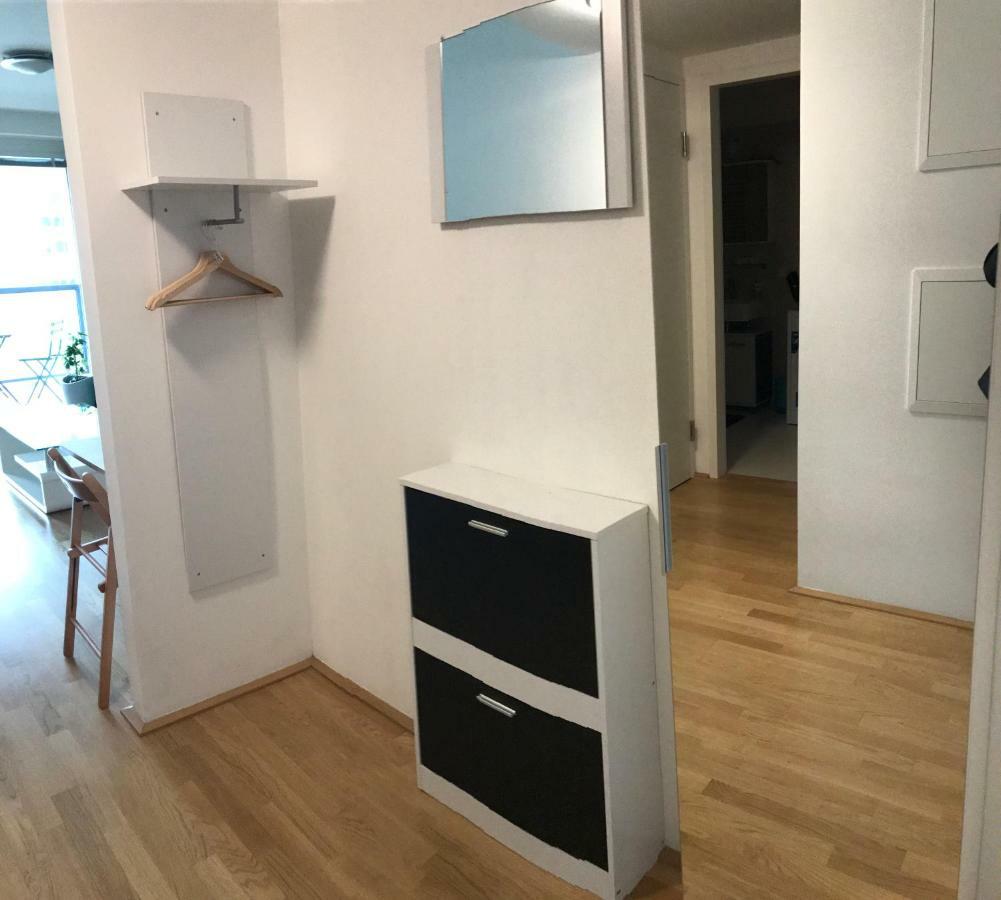 Apartment With Parking On Premise Viena Exterior foto