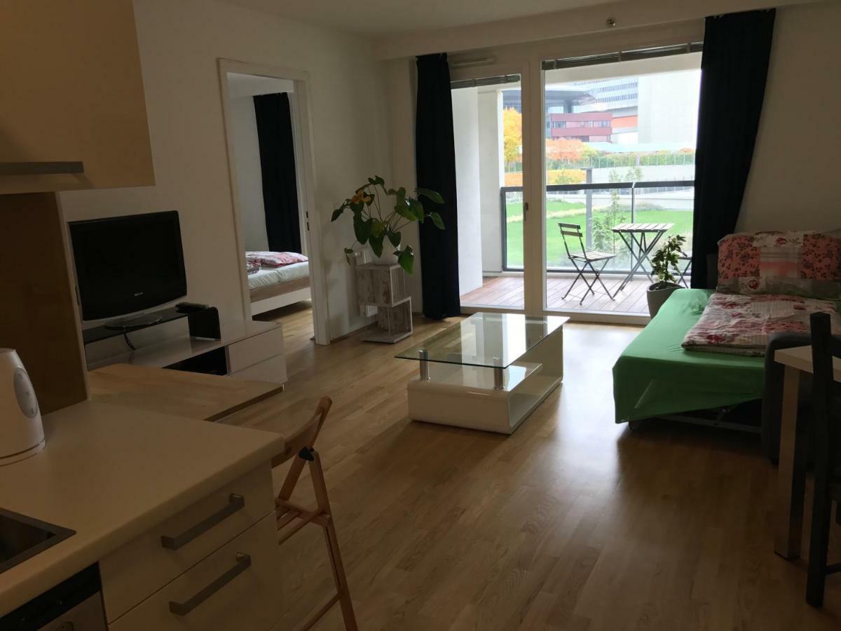 Apartment With Parking On Premise Viena Exterior foto