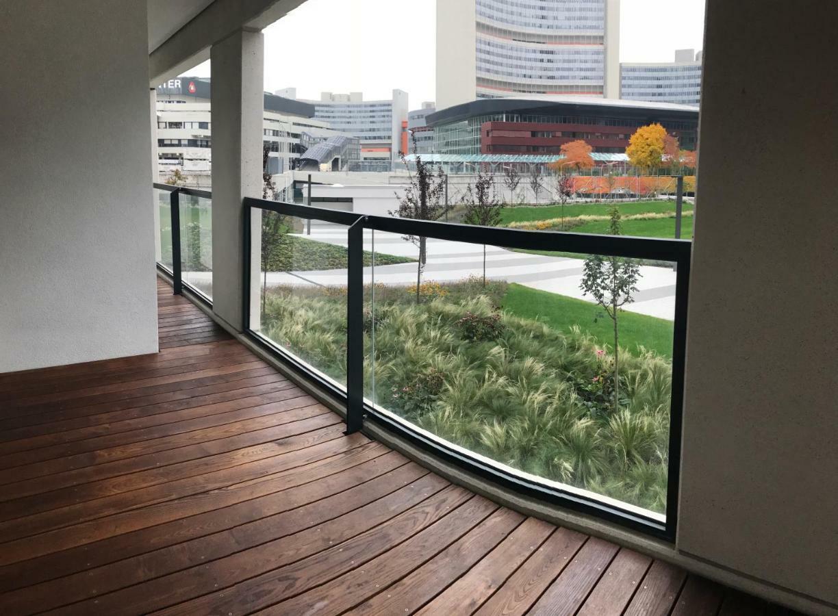 Apartment With Parking On Premise Viena Exterior foto