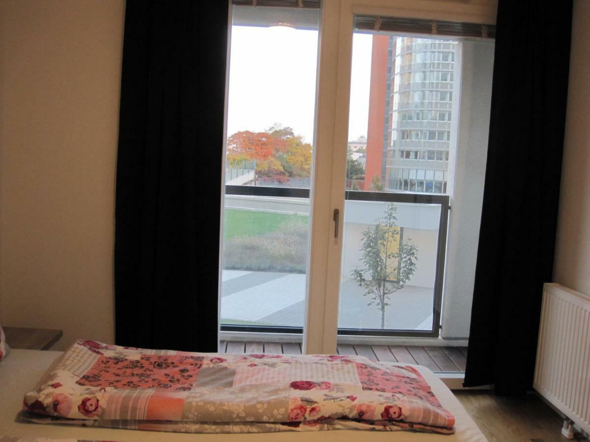 Apartment With Parking On Premise Viena Exterior foto